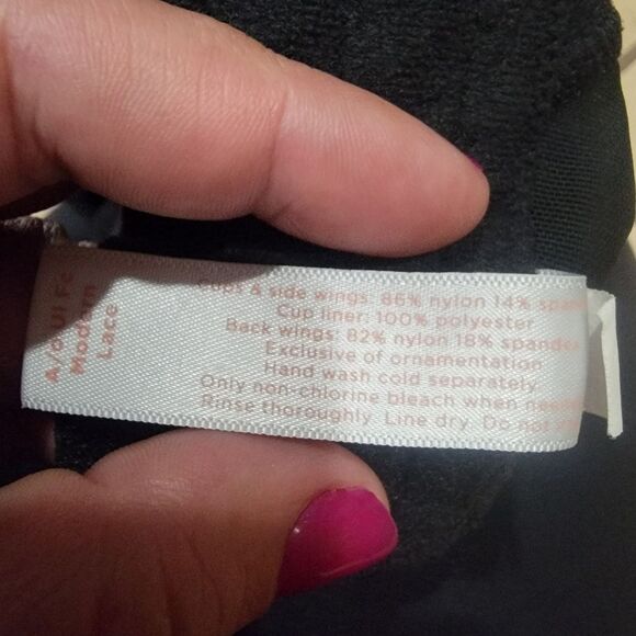 Cacique Modern Lace Lightly Lined Balconette Bra Black beige 42H - Picture 9 of 9